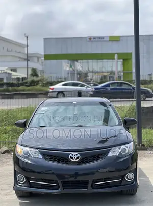 Toyota Camry 2013 Blue