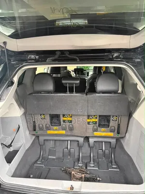 Toyota Sienna 2010 Black