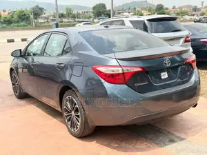Toyota Corolla S Premium 4dr Sedan (1.8L 4cyl CVT) 2016 Gray