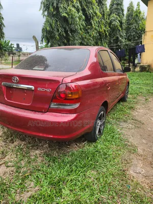 Toyota Echo Sedan 2005 Red