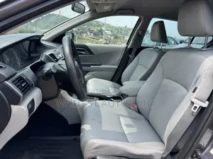 Honda Accord EX 4dr Sedan (2.4L 4cyl CVT) 2015 Gray