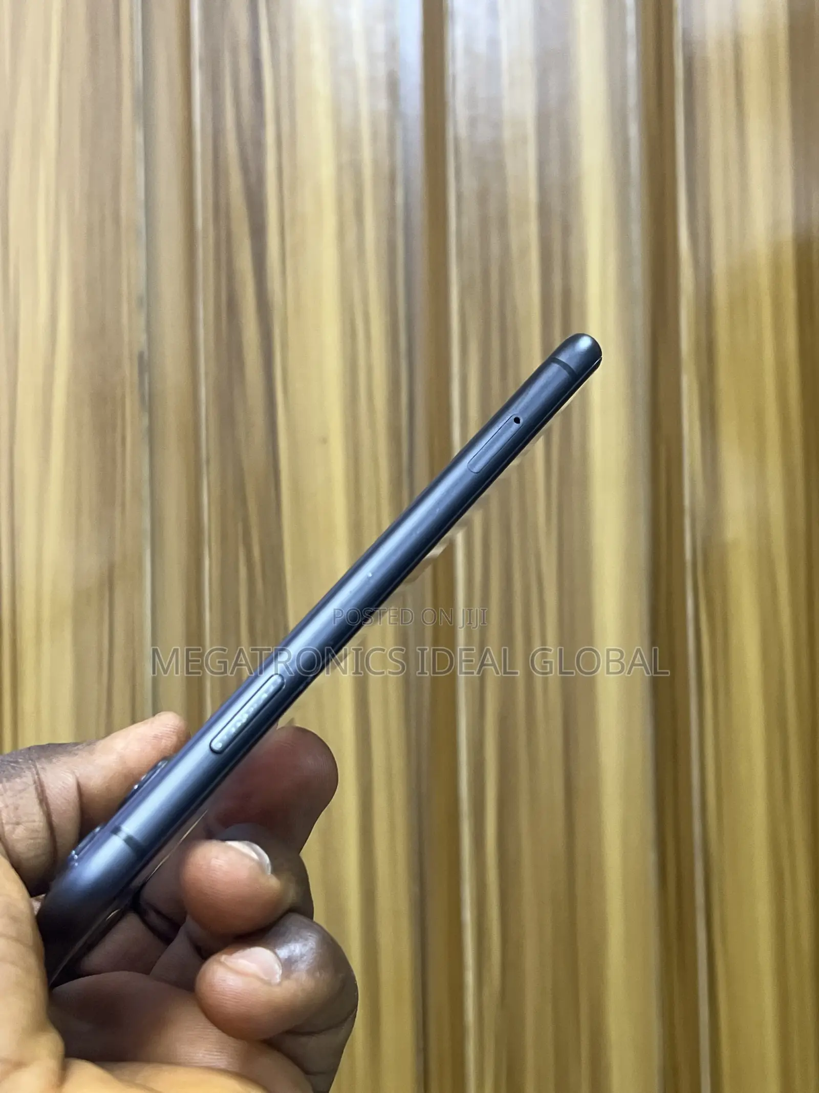 Apple iPhone 11 128 GB Black