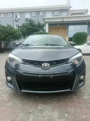 Toyota Corolla 2015