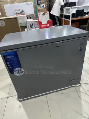 Midea 250L Storage Chest Freezer [MDRC34SFZG43]