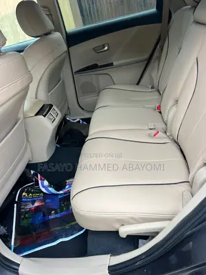 Toyota Venza AWD 2010 Gray