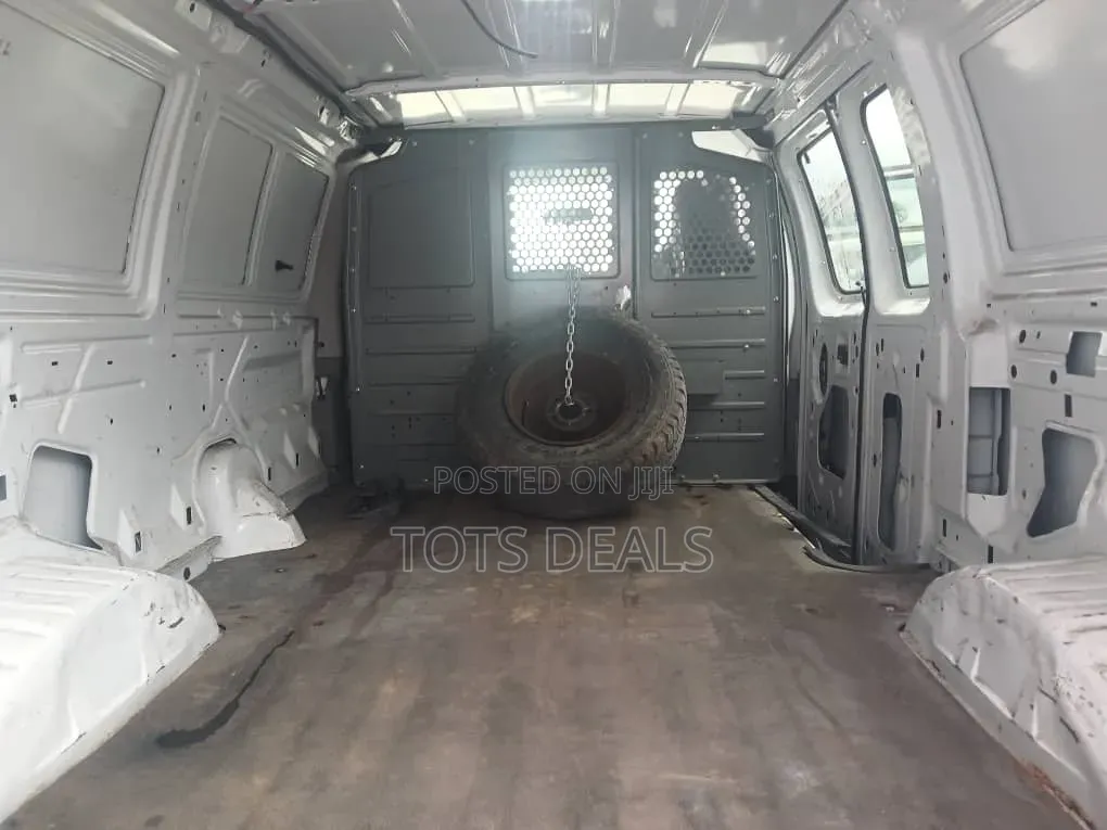Ford E350 2013 White