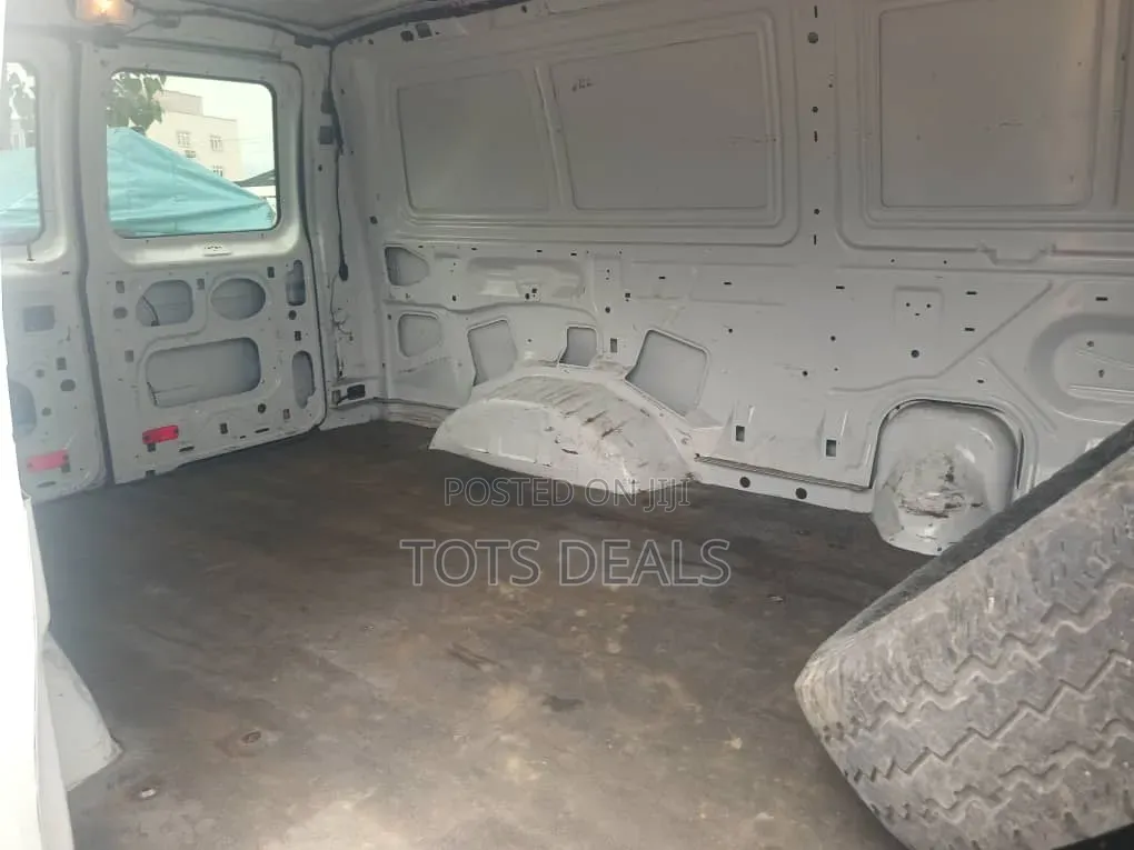 Ford E350 2013 White