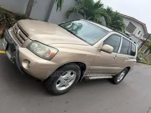 Toyota Highlander 2006 Gold