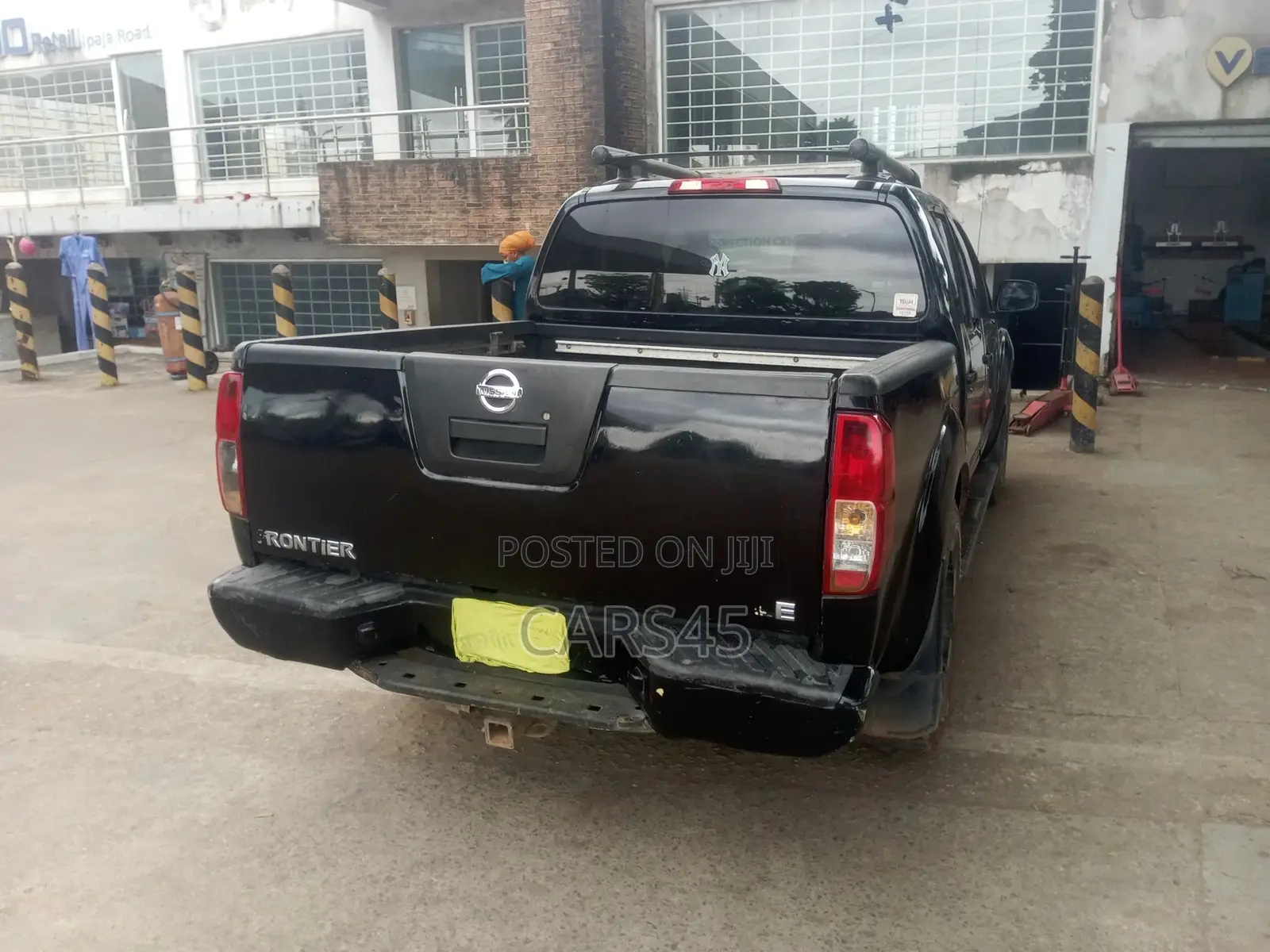 Nissan Frontier 2008 Black