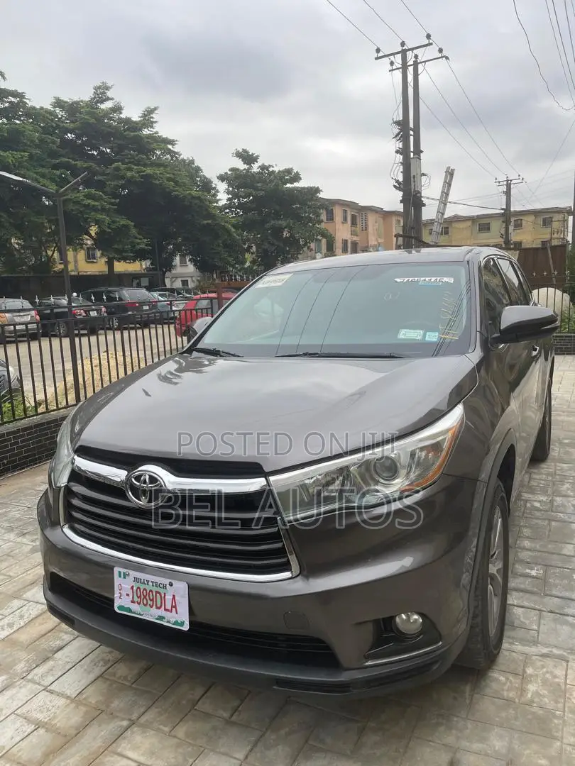 Toyota Highlander 2015 Gray