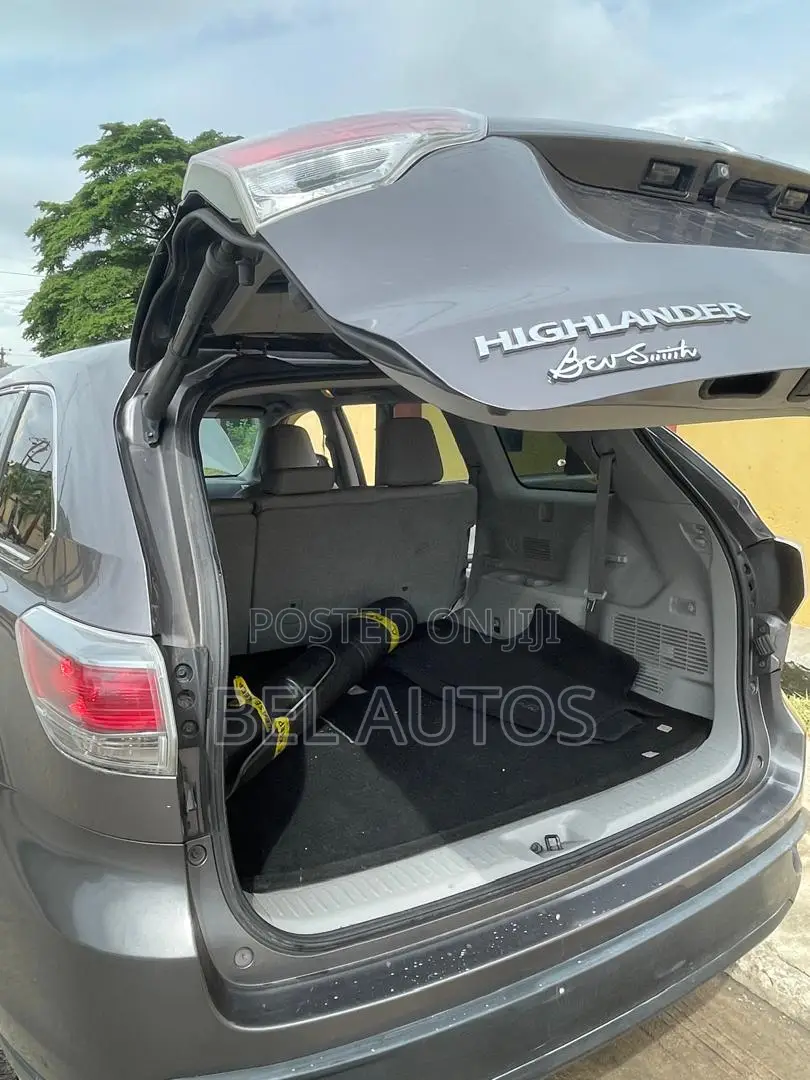 Toyota Highlander 2015 Gray