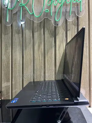 Laptop Alienware M15 R6 16GB Intel Core i7 SSD 1T