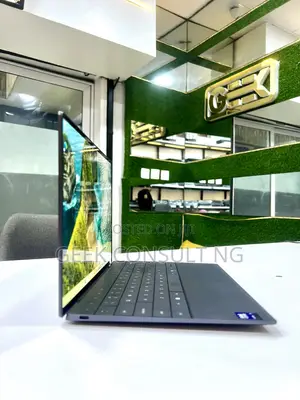 Laptop Dell XPS 13 (9350) 32GB Intel Core Ultra 7 SSD 1T