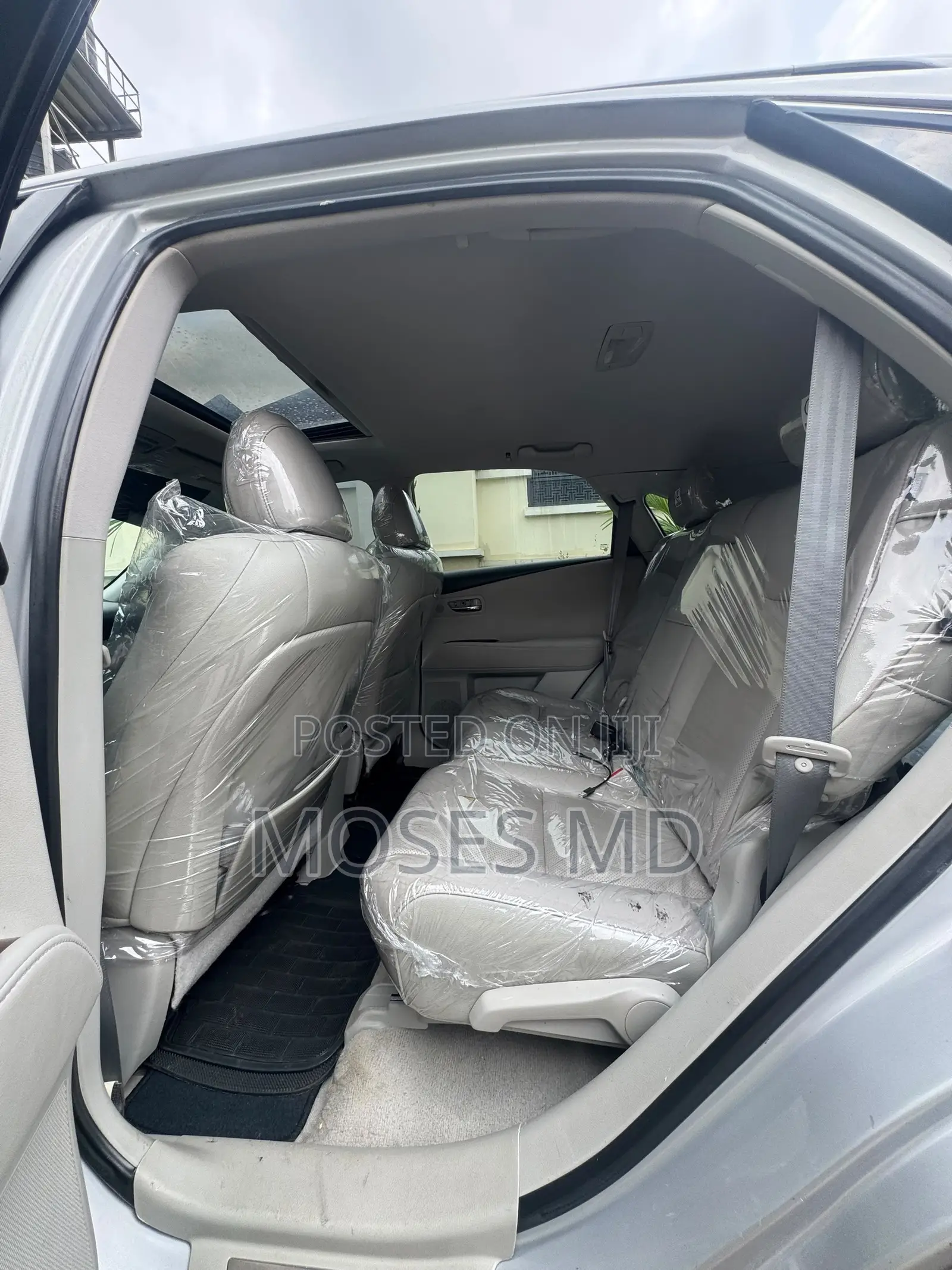 Lexus RX 2011 Silver