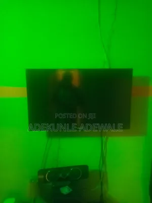 Samsung 32 Inches