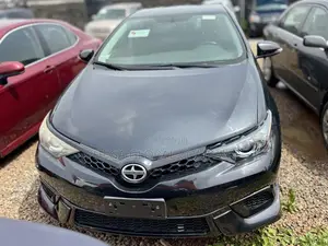 Scion iM Base 2016 Black