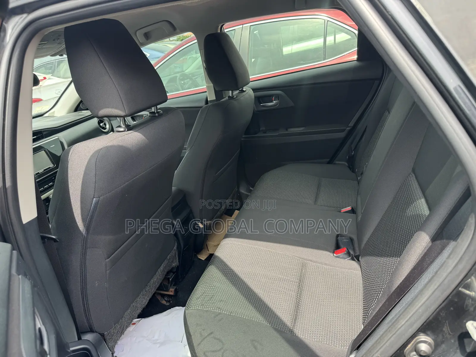 Scion iM Base 2016 Black