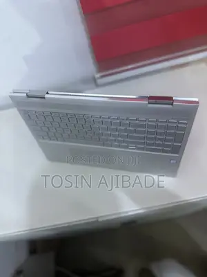 Laptop HP Envy x360 8GB Intel Core i5 SSD 256GB