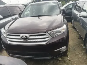 Toyota Highlander Limited 2012 Gray