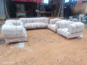 Brand New Top Quality 7 Seaters Modern Design Luxury Sofa Set
