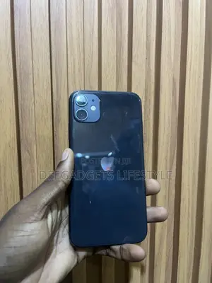 Apple iPhone 11 64 GB Black