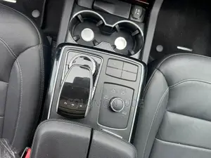 Mercedes-Benz GLE-Class 2017 Black