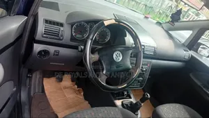Volkswagen Sharan 2013 Blue