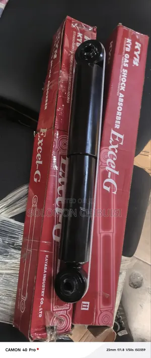 Original Kyb Back Shock Absorber Toyota Highlander 2017/2018