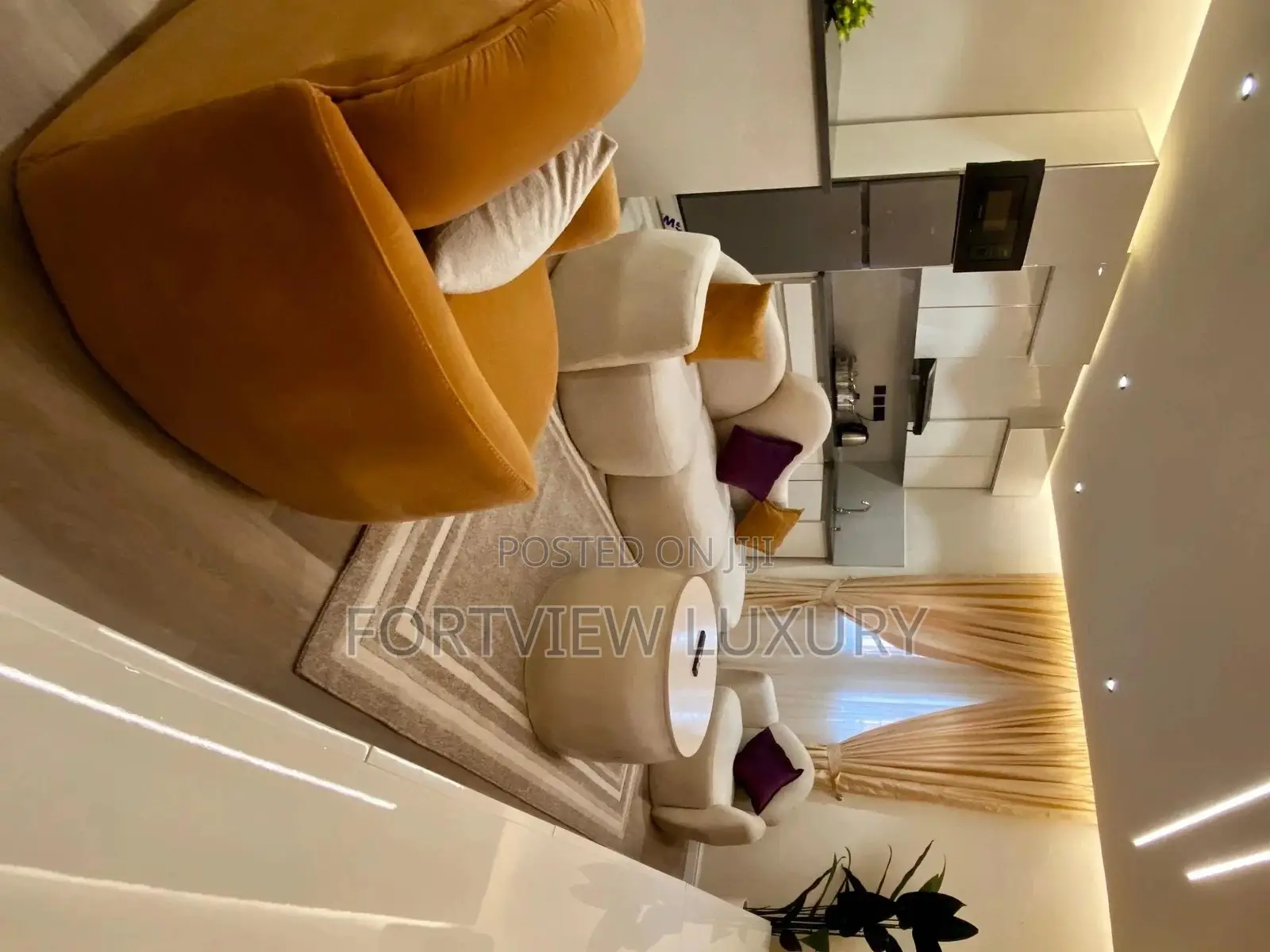 Fortview Luxury Apartments (Flat 4420)