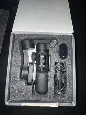 Aochuan Smart Phone Gimbal With Magnetic AI Tracking Sensor