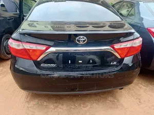 Toyota Camry 2016 Black