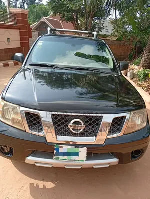 Nissan Frontier 2010 Black