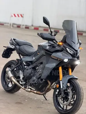 Yamaha 2024 Black