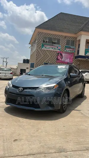 Toyota Corolla 2015 Gray