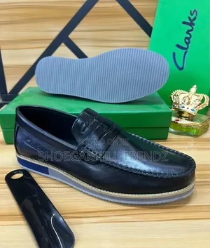 Premium Tennis Loafers for Men – Timeless Elegance