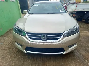Honda Accord 2015 Gold