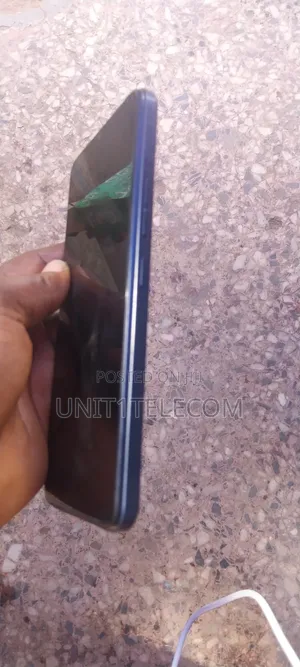Itel A60 32 GB Black