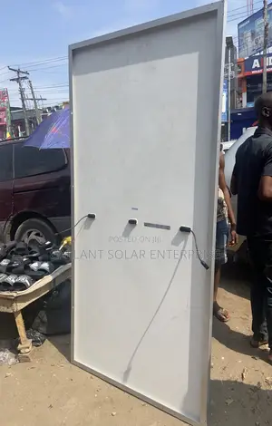 Jinko Panel 600w