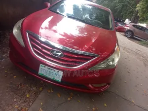Hyundai Sonata 2010 Red