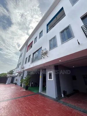 4bdrm Townhouse/Terrace in Ikate for sale