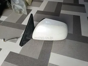 Side Mirror Toyota Highlander 2012 With Sensor and Pointer