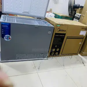Reliable Cold Storage: Midea 249L Deep Freezer With Lock