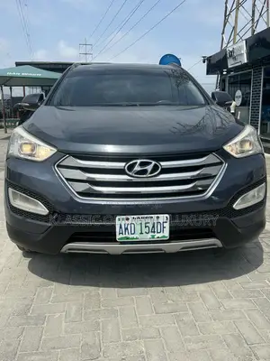 Hyundai Santa Fe 2014 Gray