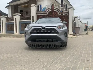 Toyota RAV4 2020 Silver