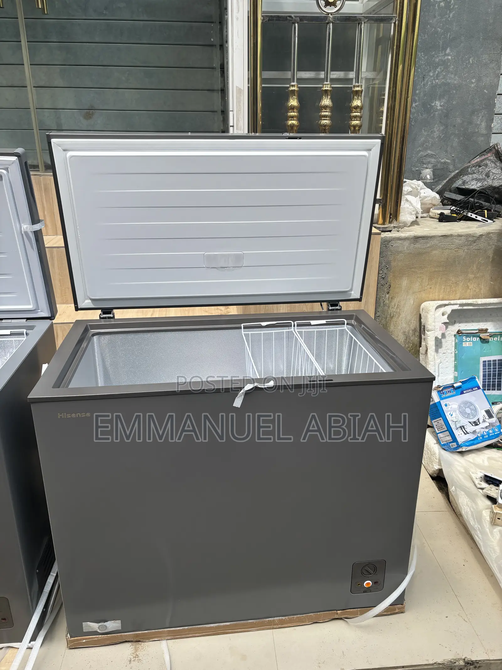 Hisense (240L) Chest Freezer