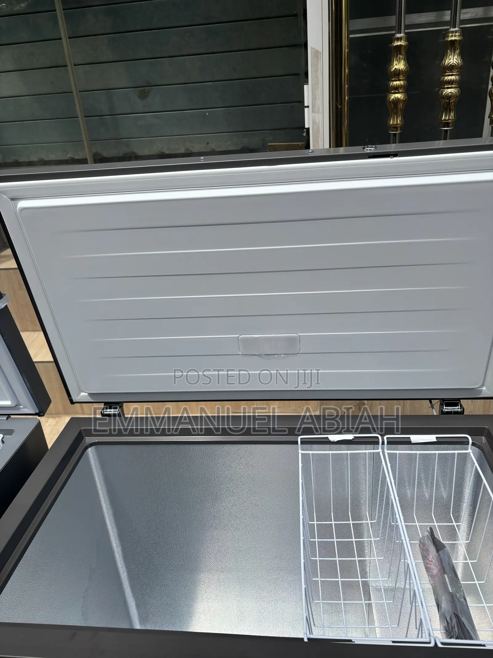 Hisense (240L) Chest Freezer