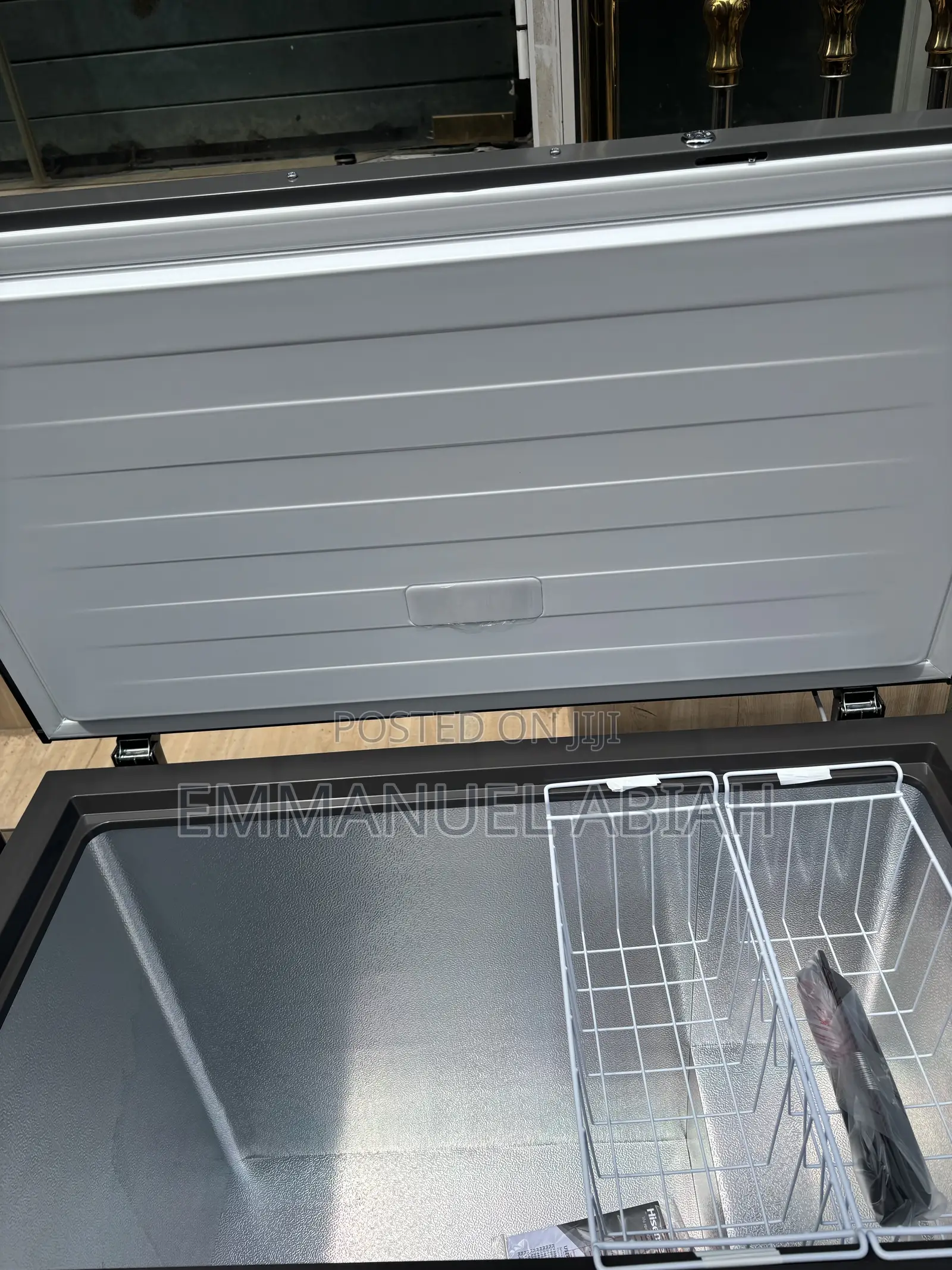Hisense (240L) Chest Freezer