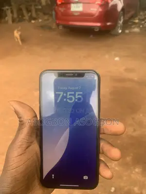 Apple iPhone XS 64 GB Silver