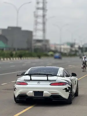 Mercedes-Benz AMG GT 2016 White
