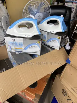 Brand New ZYRE Heavy Duty Teflon Dry Iron (1200W)
